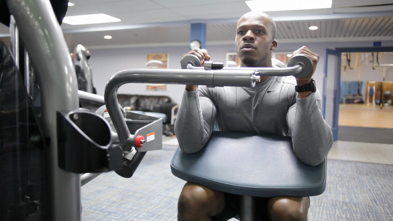 Machine Tricep Extension 1