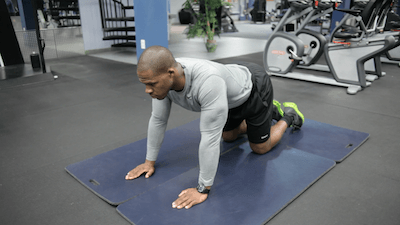 Single Leg Extension Hold 1